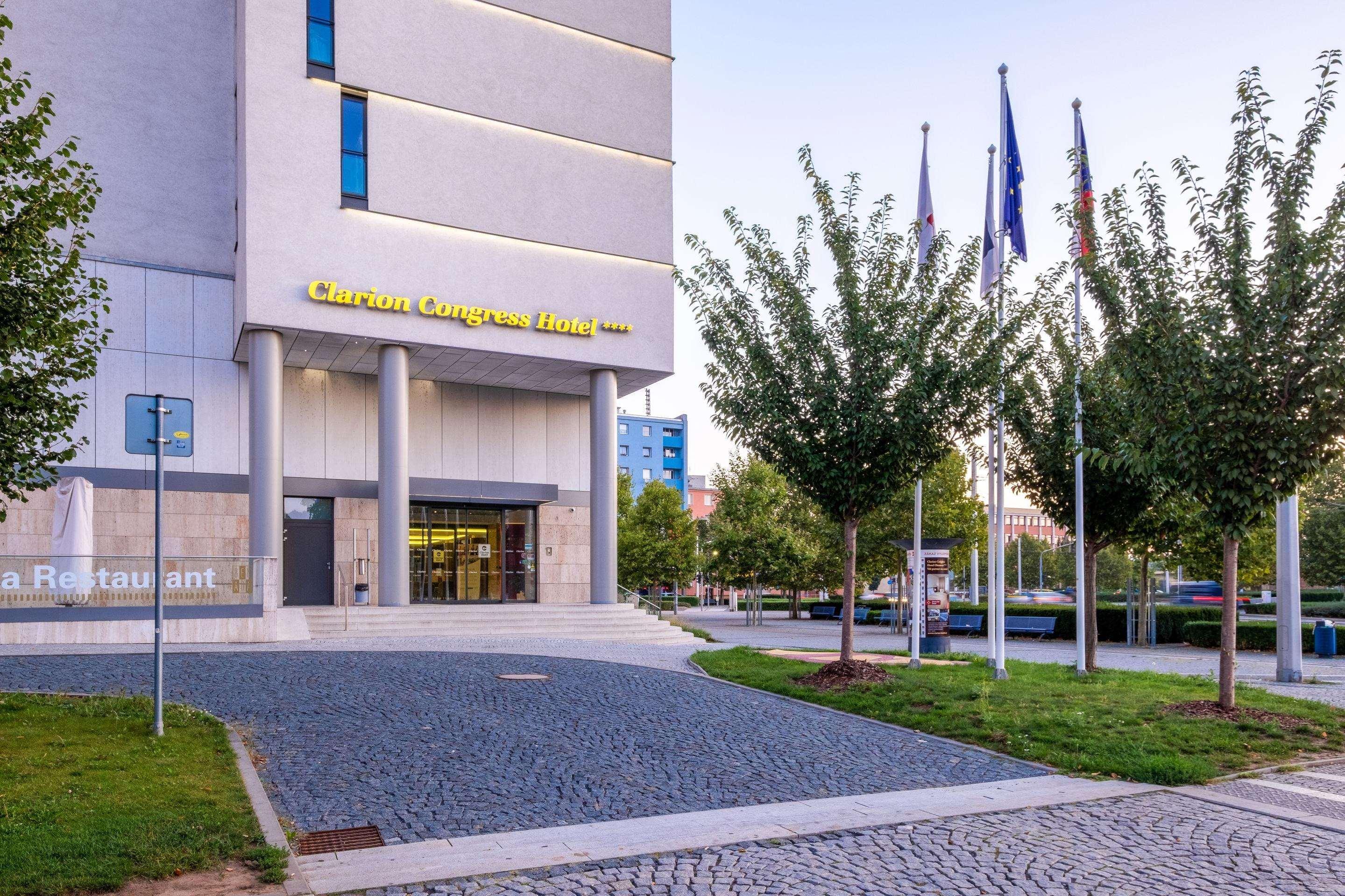 Clarion Congress Hotel Olomouc Bagian luar foto